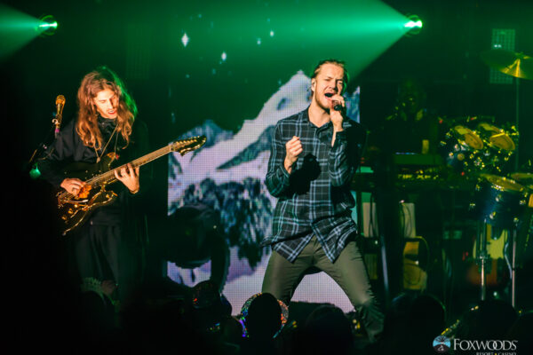 Imagine_Dragons-51